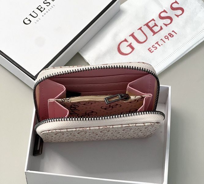 Жіночий маленький гаманець Guess (7595-1) light beige 7595-1 фото