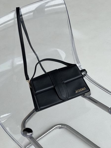 Сумка жіноча Jacquemus Le Bambino з гладкої шкіри чорний (з пакуванням) 203616 фото