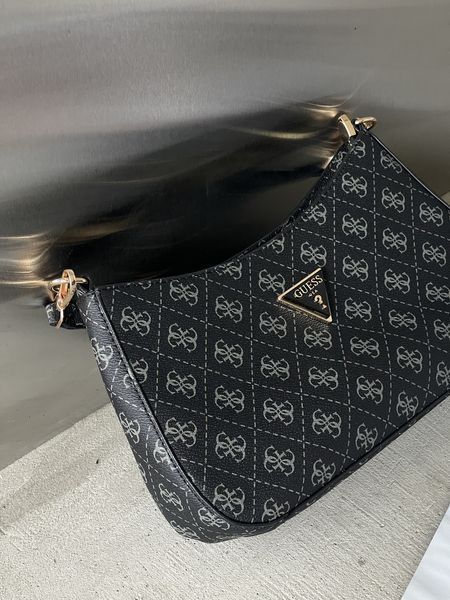 Сумка жіноча Guess Noelle багет 2 в 1 чорний 204915 фото