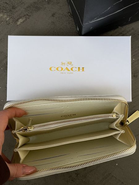 Жіночий гаманець Coach молочний на багато відділень великий Коуч 20535-3 фото