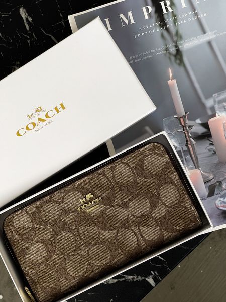 Жіночий гаманець Coach коричневий на багато відділень великий Коуч 20535-4 фото
