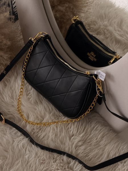 Сумка жіноча багет Coach Teri Shoulder чорний 205654 фото